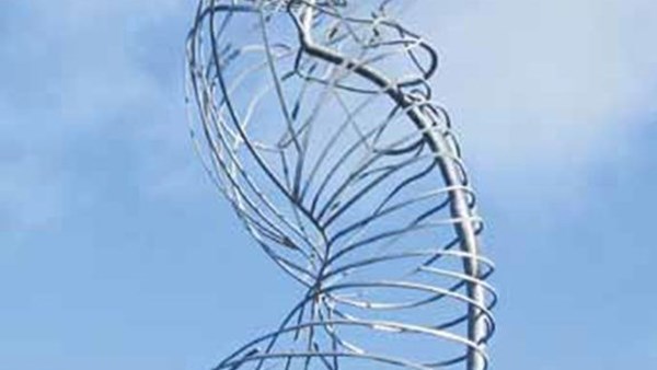Von Paul Weckenmann geschaffene Stahl-Skulptur Wesen des Optimismus